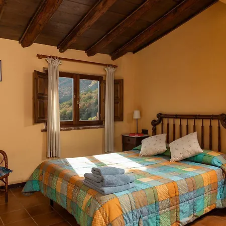 Masia La Canal Gospodarstwo agroturystyczne Gombren